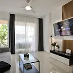 Mycyprusstay - Jo's Cosy 1 Bedroom * Paphos