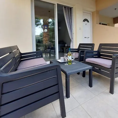 Mycyprusstay - Jo's Cosy 1 Bedroom * Pafos