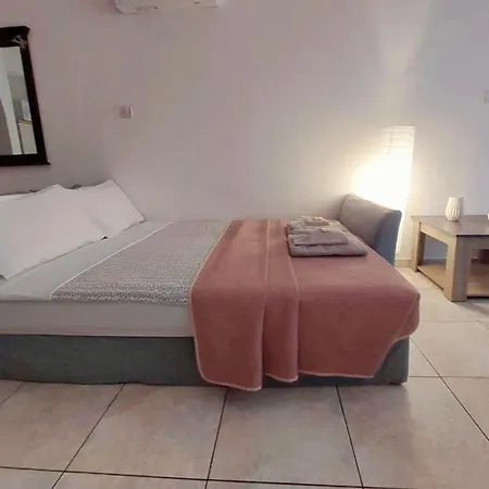 Mycyprusstay - Jo's Cosy 1 Bedroom Daire *