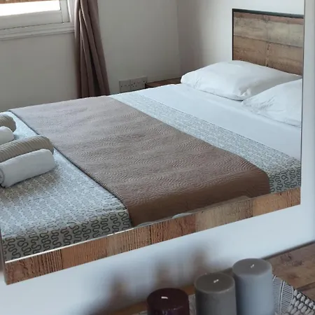 Mycyprusstay - Jo's Cosy 1 Bedroom Appartement *