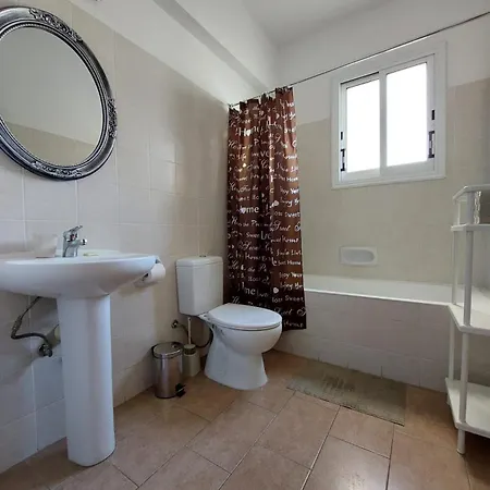 Mycyprusstay - Jo's Cosy 1 Bedroom *