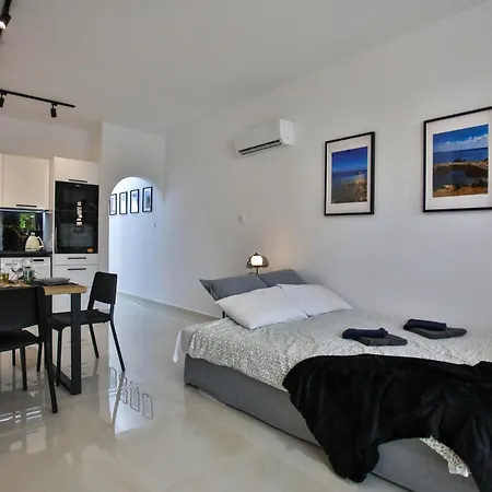 Mycyprusstay - Jo's Cosy 1 Bedroom פאפוס