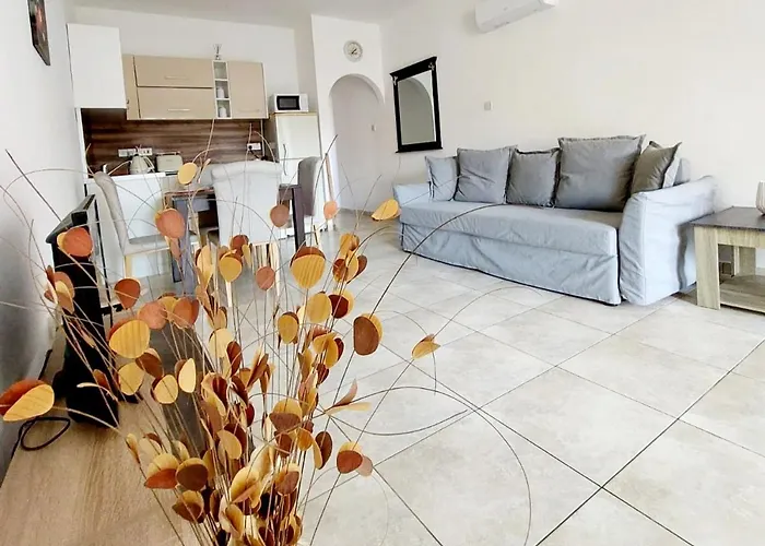 Mycyprusstay - Jo's Cosy 1 Bedroom Apartmán *