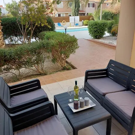 Mycyprusstay - Jo's Cosy 1 Bedroom Lägenhet Paphos